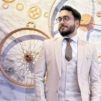 Nowfel Mizan, Affiliate Partnership Manager @ Dux-Soup